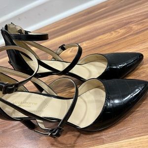 Liz Claiborne size 8 strappy heels. Black. Worn once.
